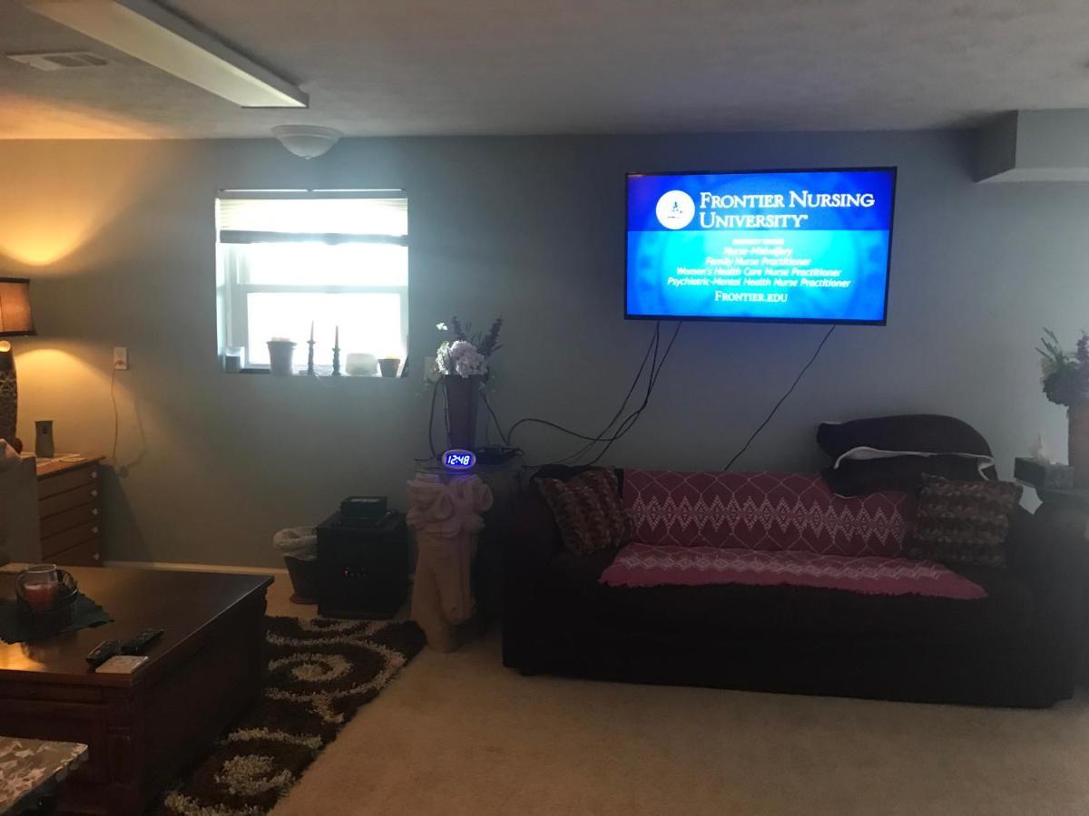Lakeshore Retreat Bed and Breakfast Richmond Esterno foto